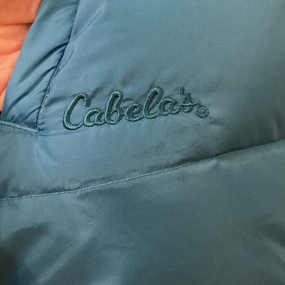 Gorgeous Cabela’s premier northern goose down vest - Picture 2 of 12